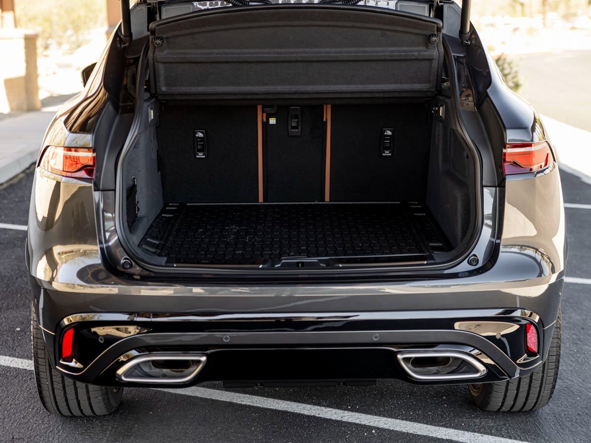 New 2026 Jaguar F-PACE R-Dynamic S image 22