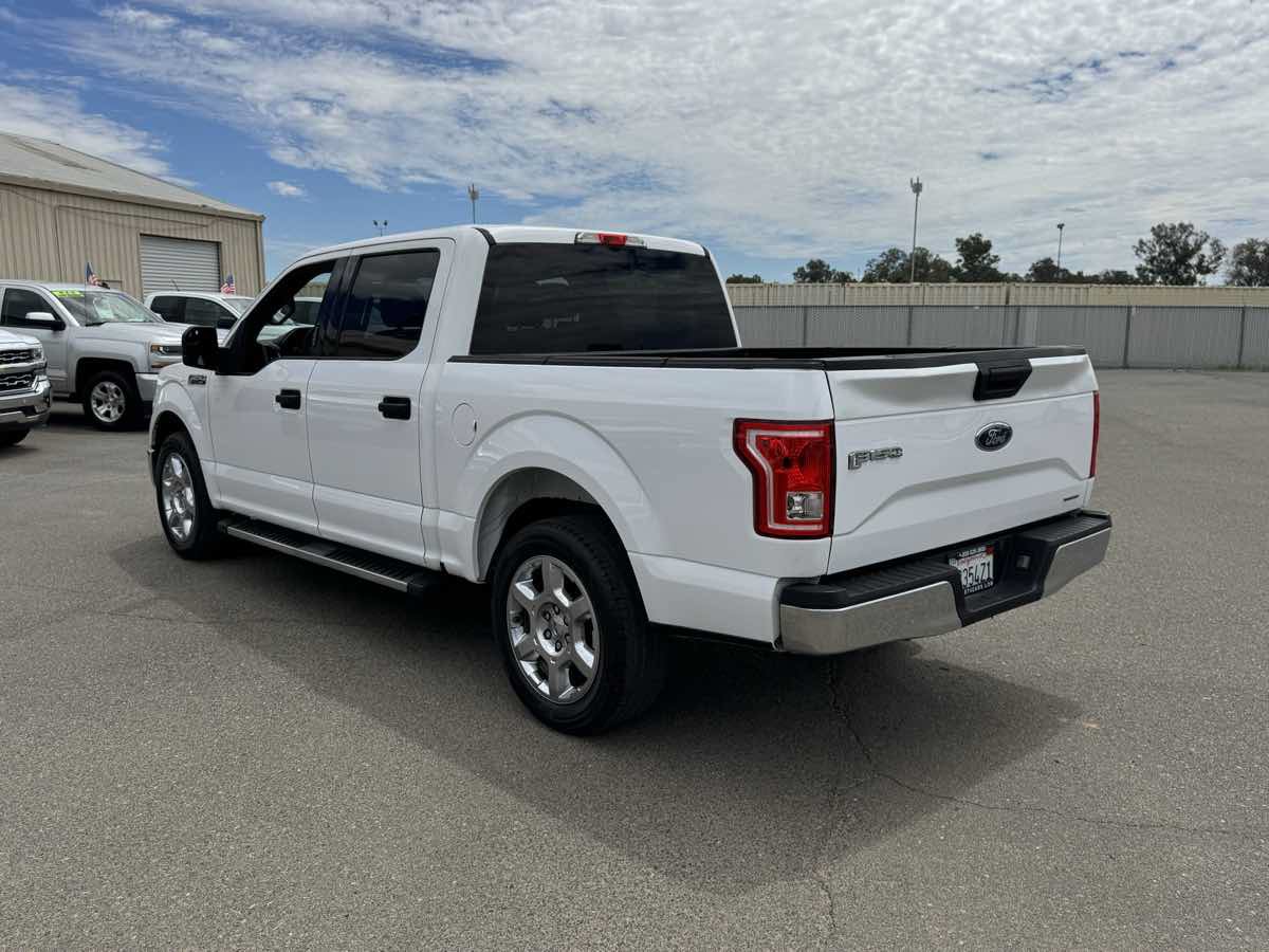 Used 2015 Ford F150 XLT RWD image 7