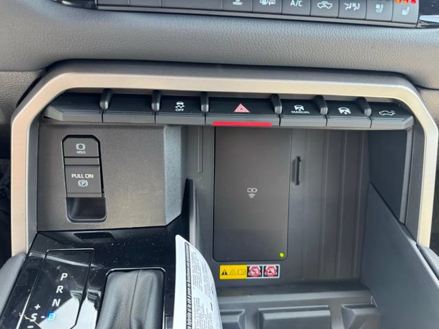 New 2026 Toyota Tundra Limited AWD/4WD image 28
