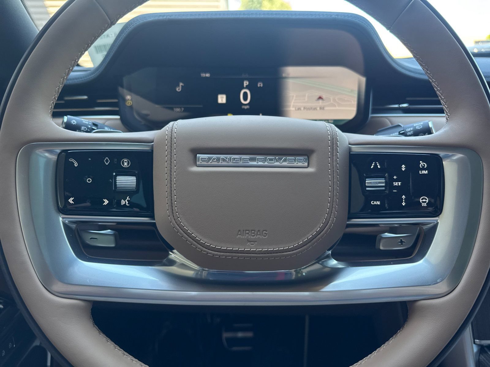 New 2026 Land Rover Range Rover SE AWD/4WD image 24