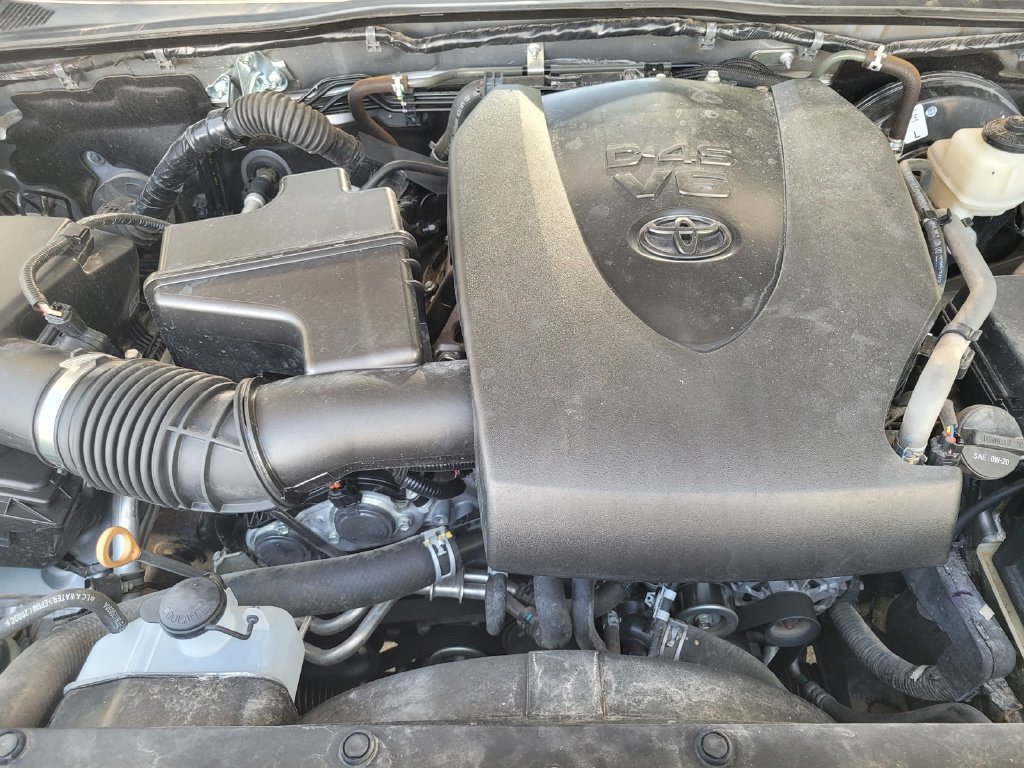 Used 2021 Toyota Tacoma SR5 w/ Technology Package AWD/4WD image 22
