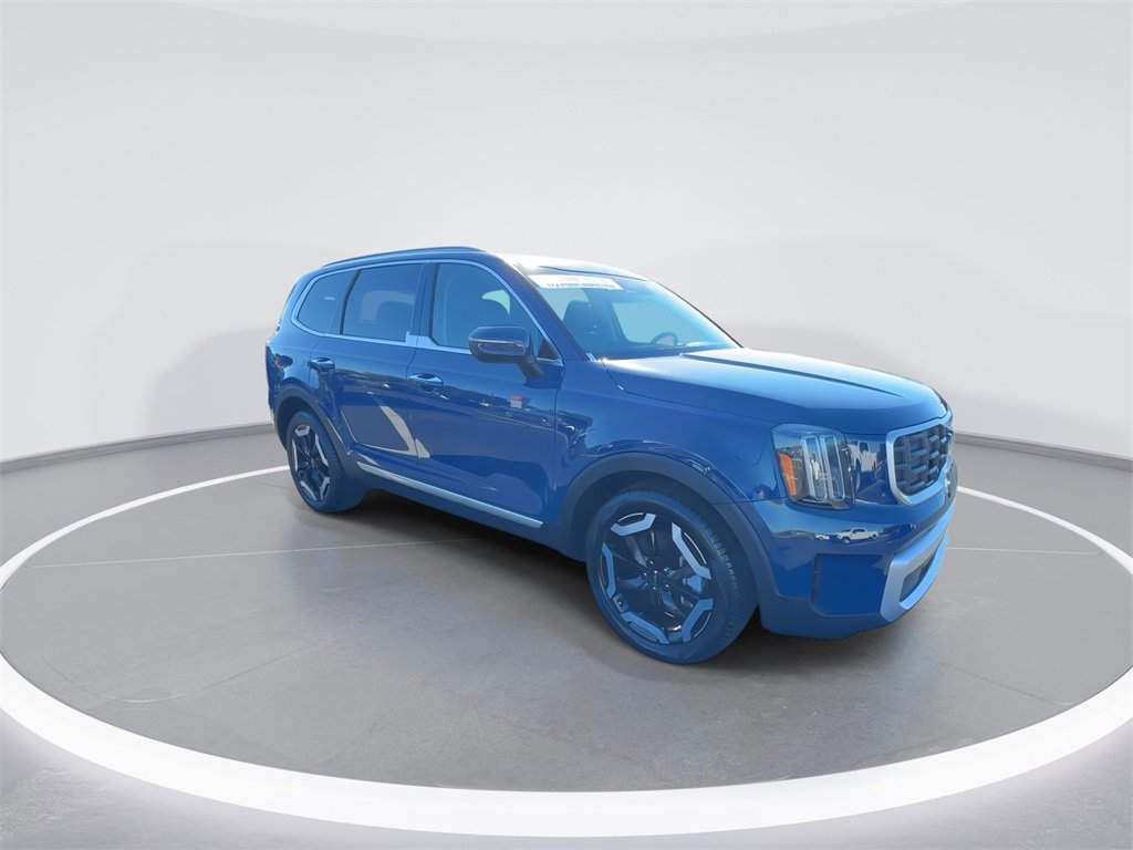 Used 2024 Kia Telluride S w/ S Sunroof Package video 2