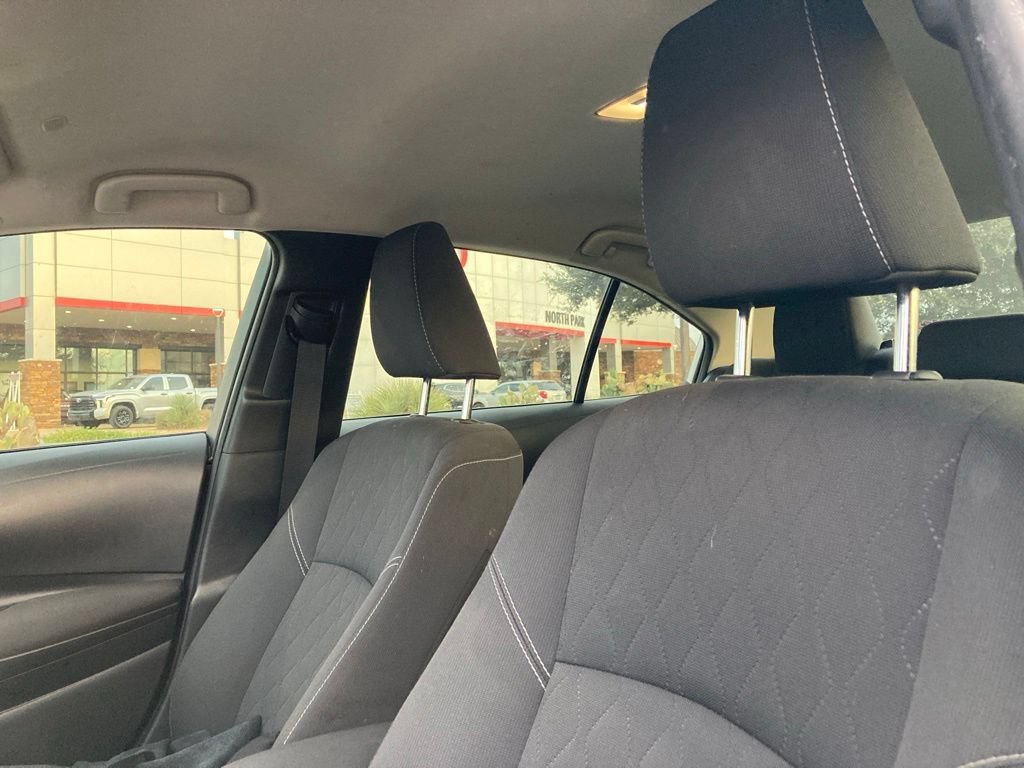 Used 2023 Toyota Corolla LE FWD image 8