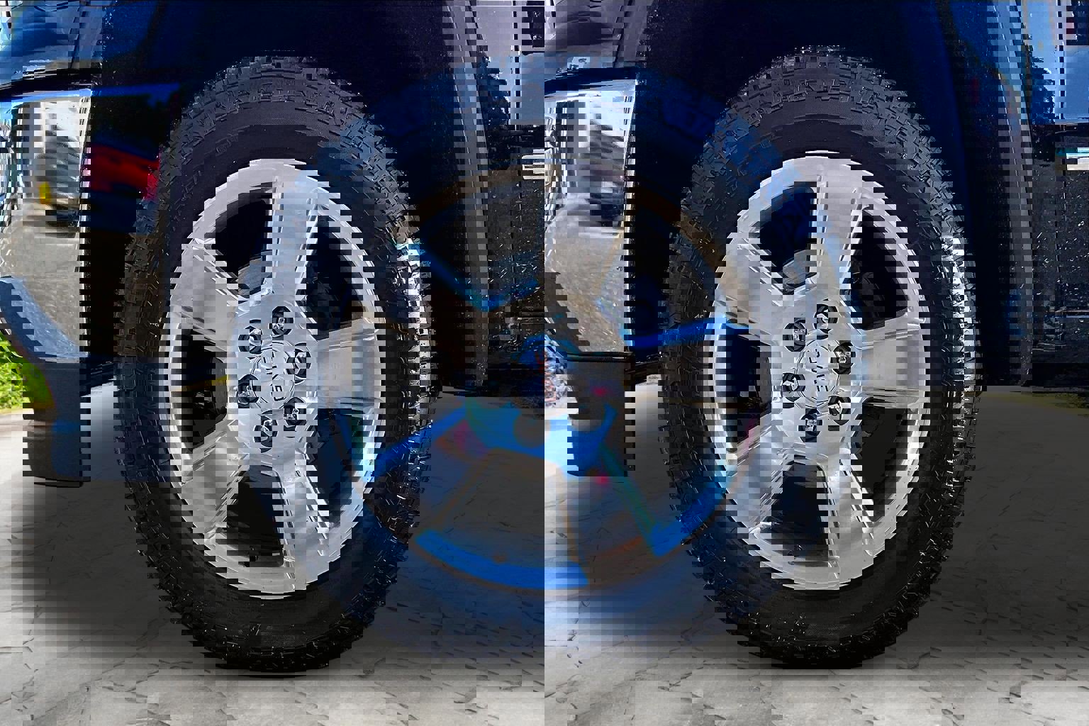 Used 2018 GMC Sierra 1500 SLT image 9