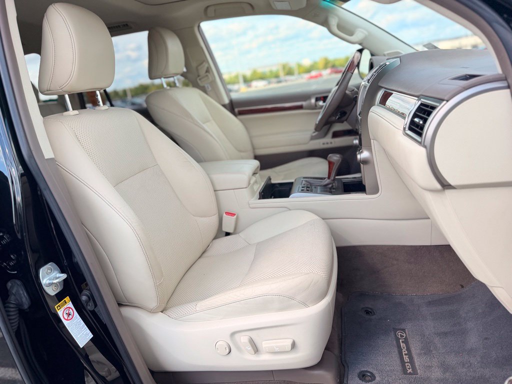 Used 2013 Lexus GX 460 w/ Comfort Plus Pkg AWD/4WD image 9