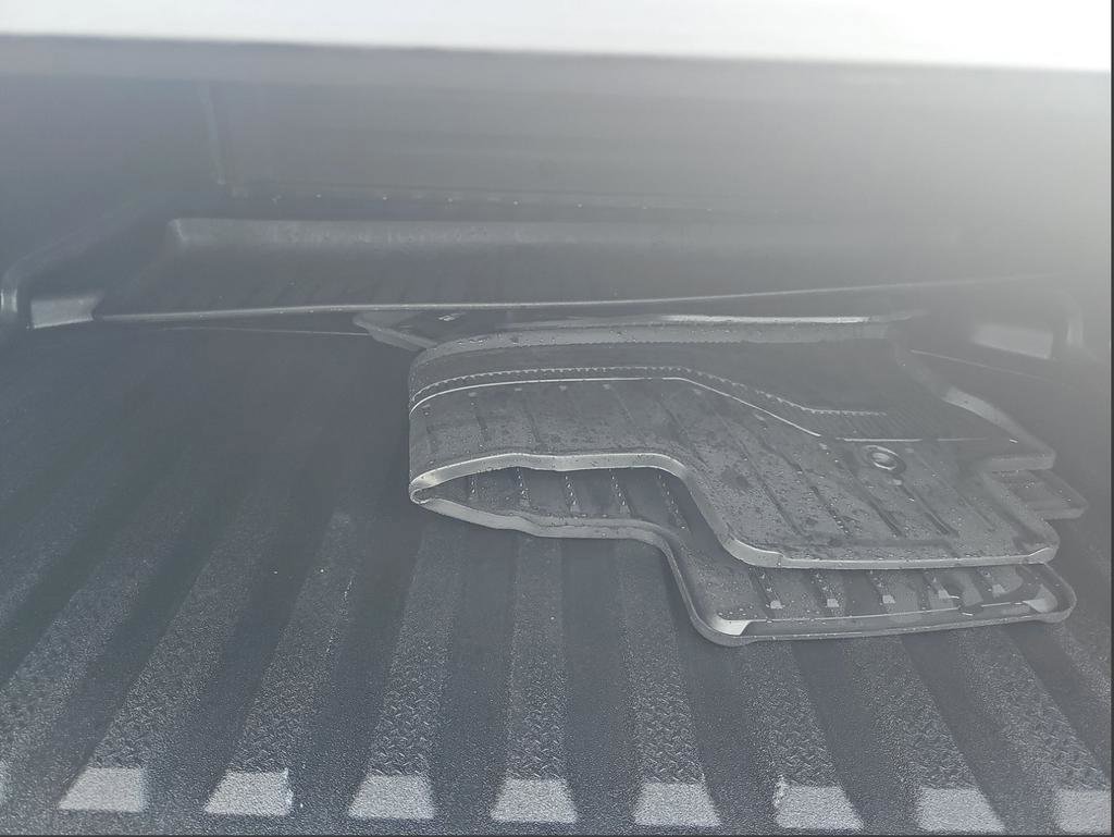 Used 2024 Honda Ridgeline Black Edition image 11