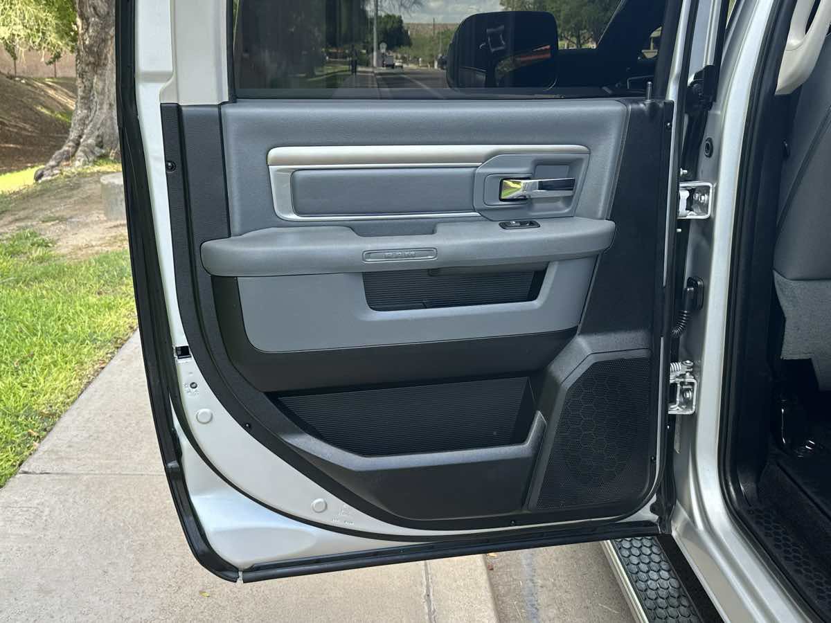 Used 2016 RAM 1500 Big Horn RWD image 43