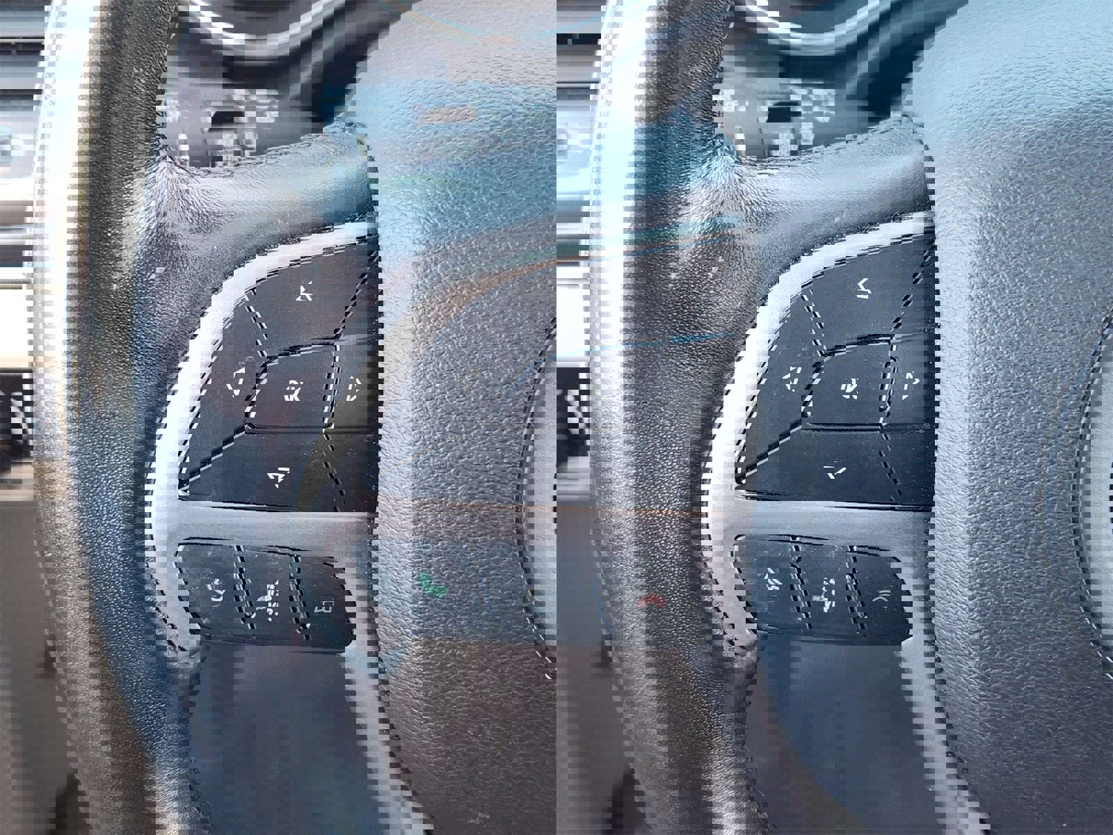 Used 2019 Jeep Grand Cherokee Limited image 28