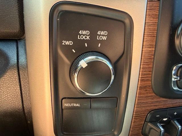 Used 2014 RAM 2500 Laramie w/ Convenience Group AWD/4WD image 31
