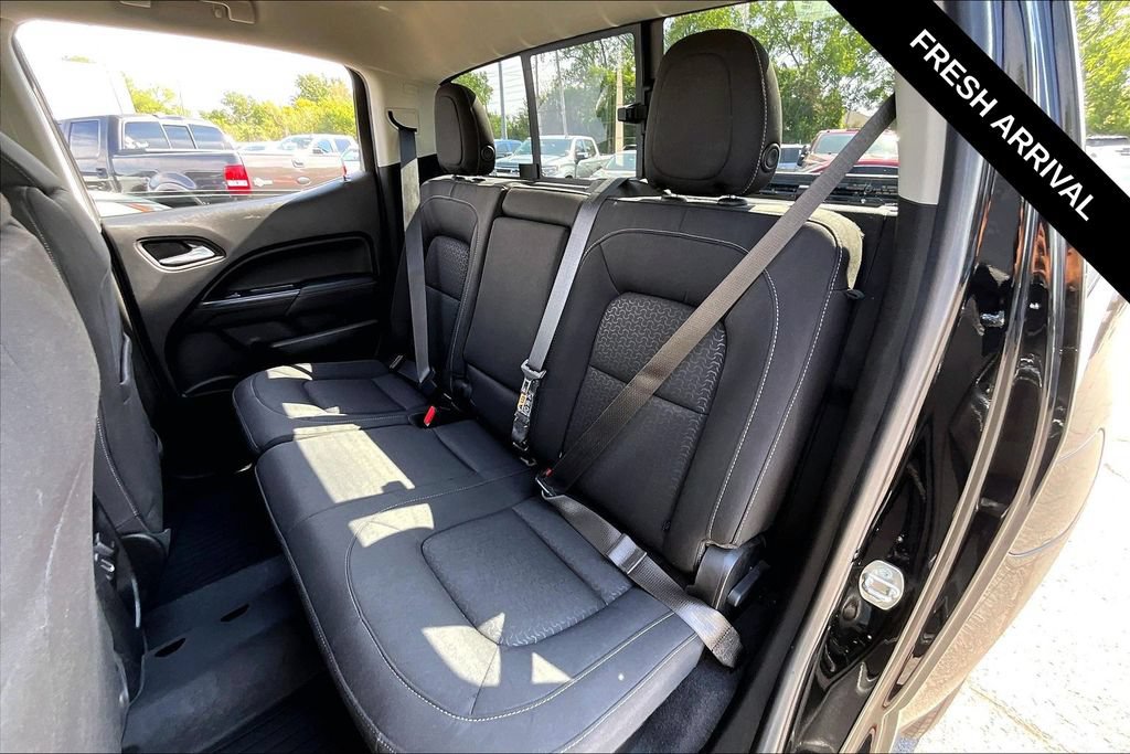 Used 2020 GMC Canyon SLE w/ Elevation Edition AWD/4WD image 6