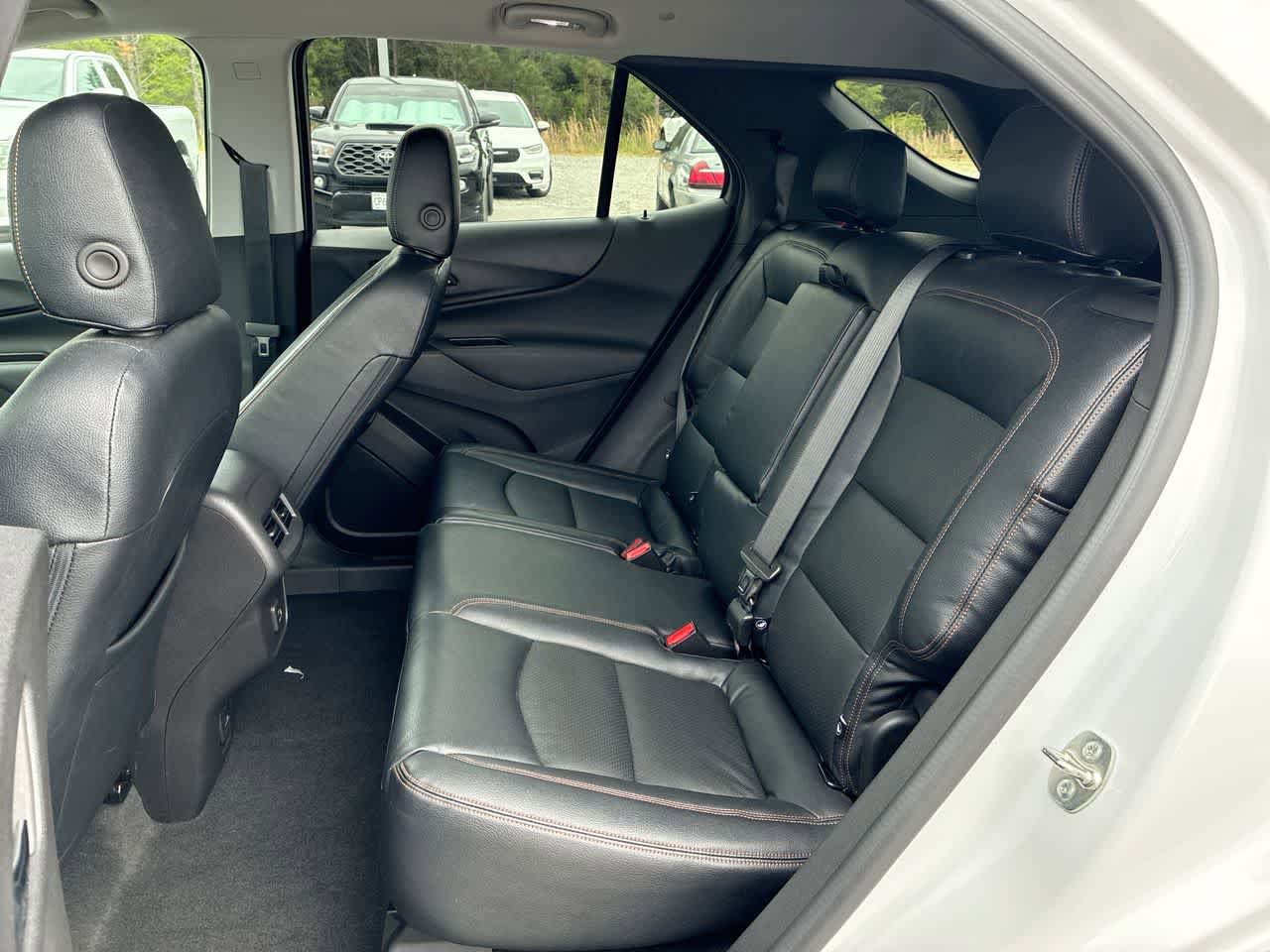 Used 2024 Chevrolet Equinox LT FWD image 23