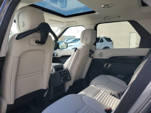 Certified 2025 Land Rover Discovery S AWD/4WD image 12