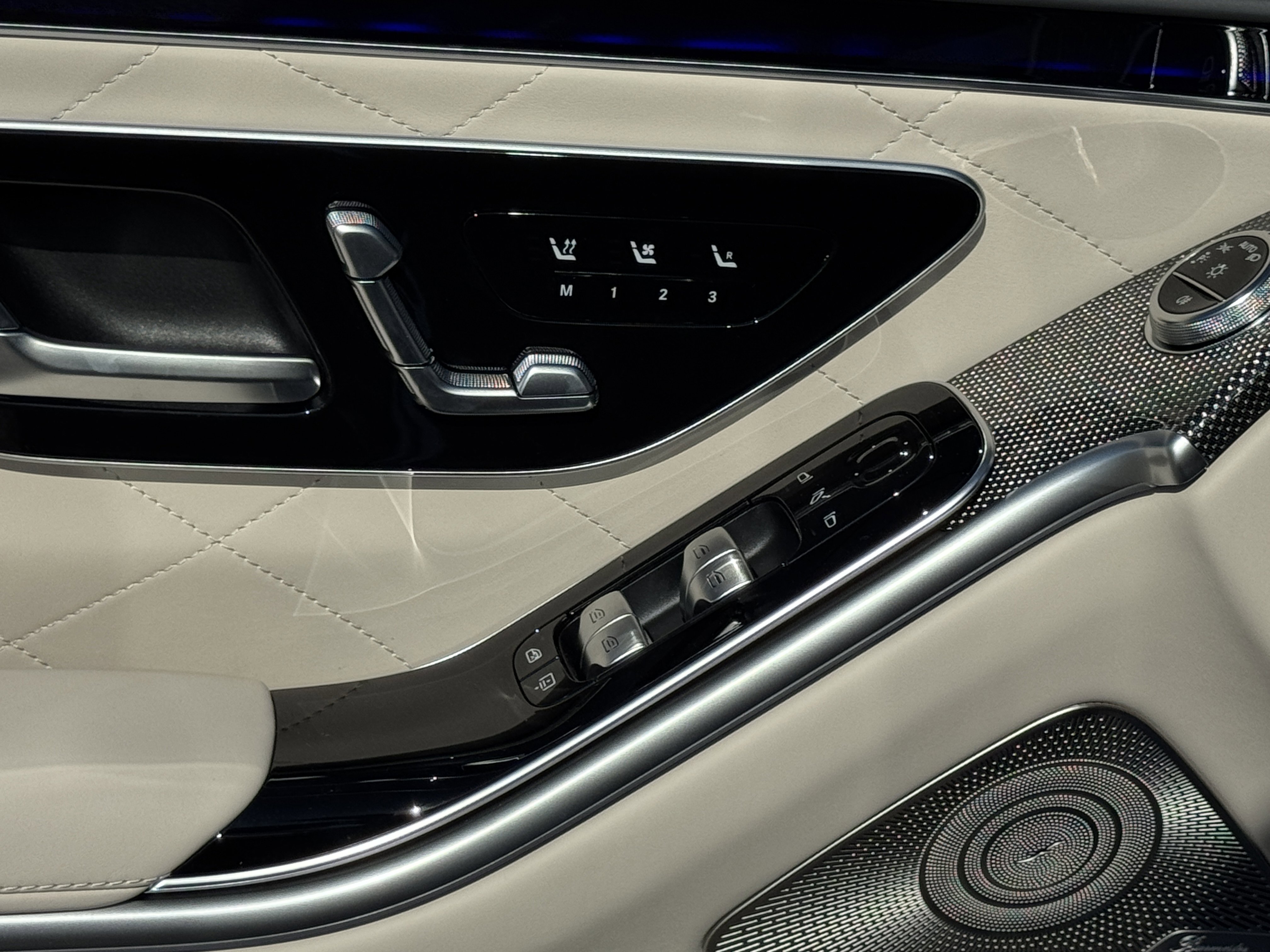 New 2026 Mercedes-Benz S 580 4MATIC Sedan image 18