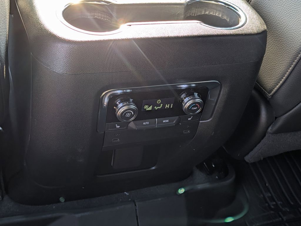 New 2026 GMC Yukon XL Denali w/ Sun & Power Step Package image 38