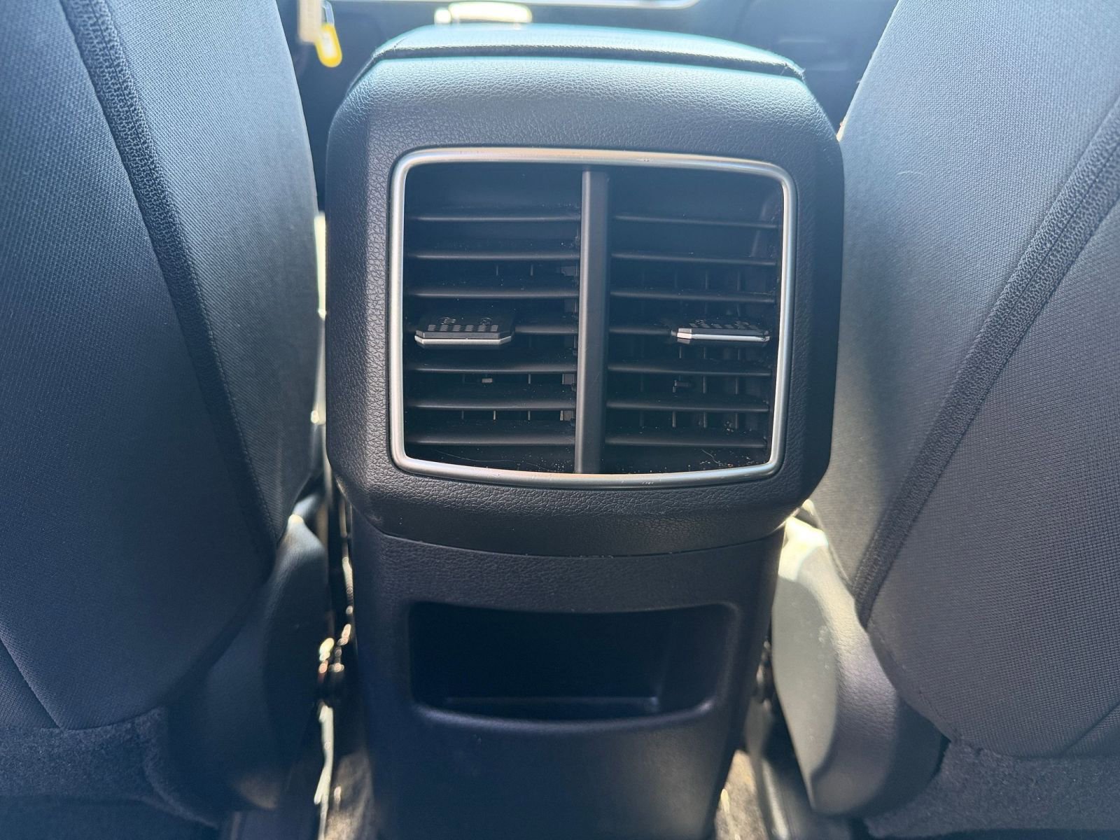 Used 2025 Kia Sportage LX image 22
