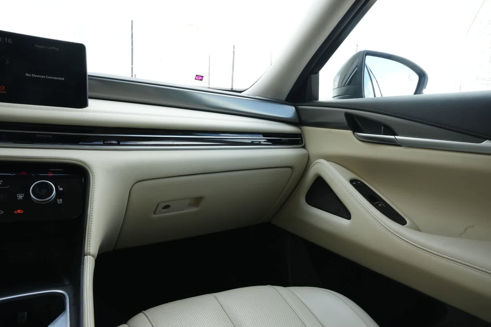 Used 2024 INFINITI QX60 Luxe FWD image 8