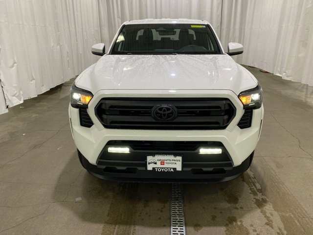 New 2026 Toyota Tacoma SR5 image 8