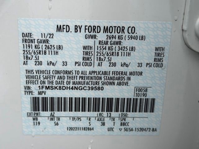 Used 2022 Ford Explorer XLT w/ Equipment Group 202A AWD/4WD image 23