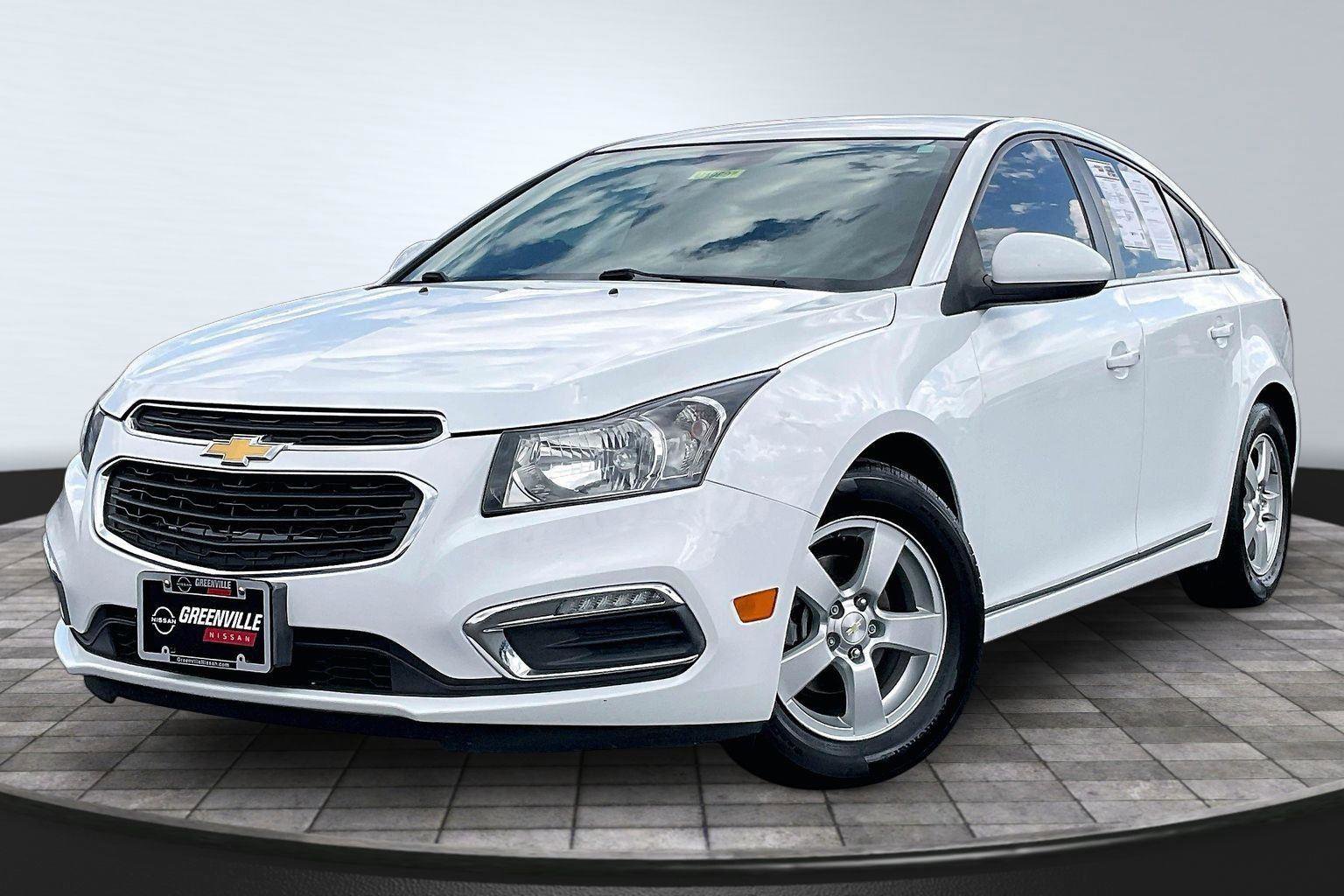 Used 2016 Chevrolet Cruze LT FWD image 14