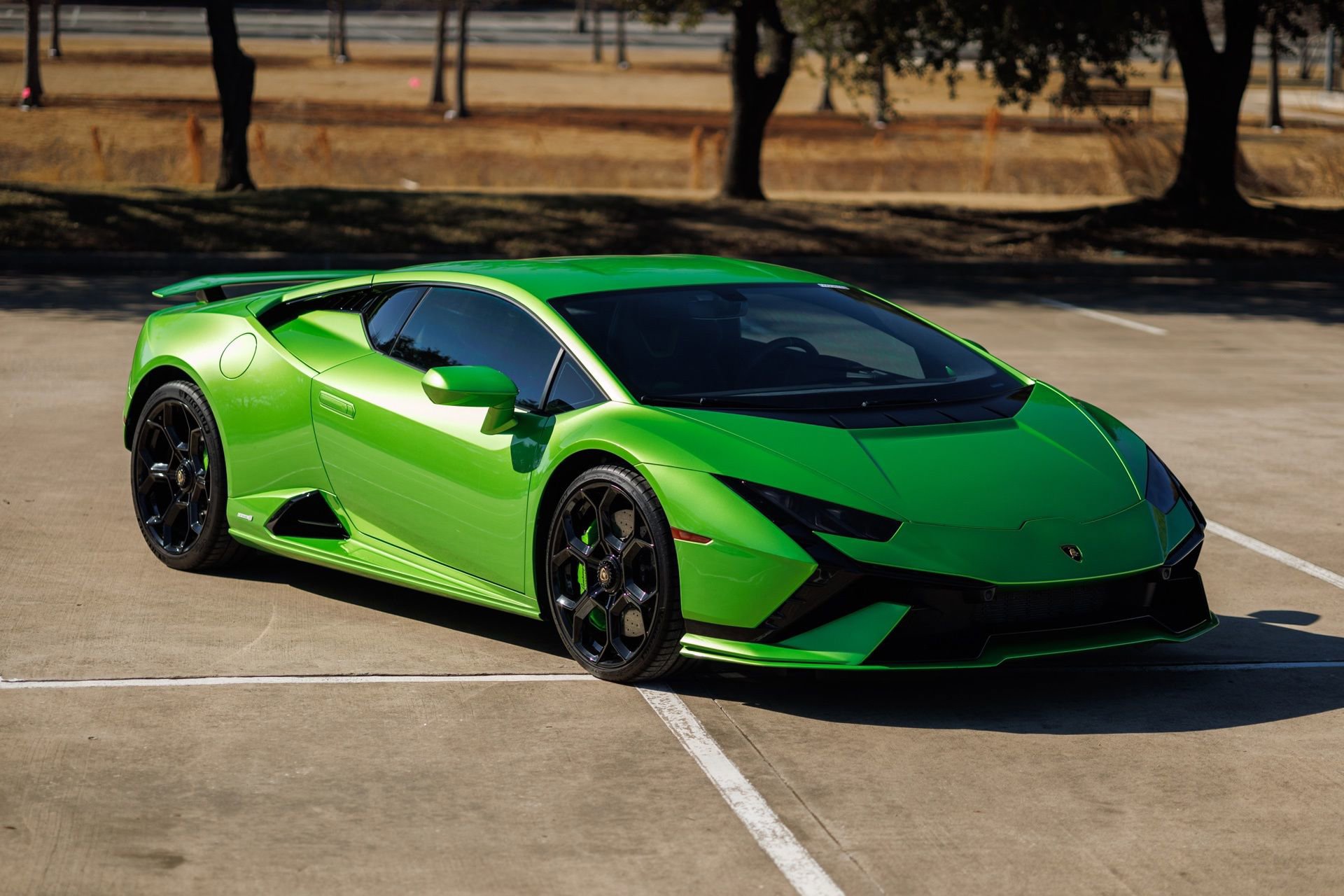 Used 2023 Lamborghini Huracan Tecnica image 4