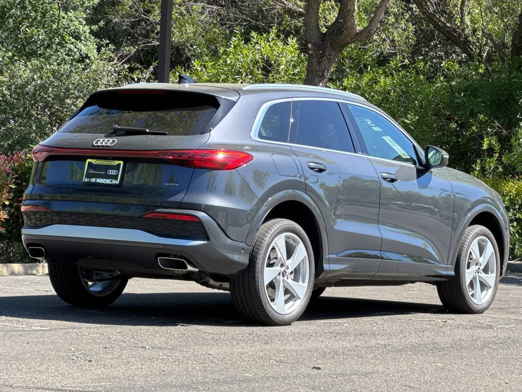 Certified 2025 Audi Q5 Premium Plus w/ Premium Plus AWD/4WD image 5