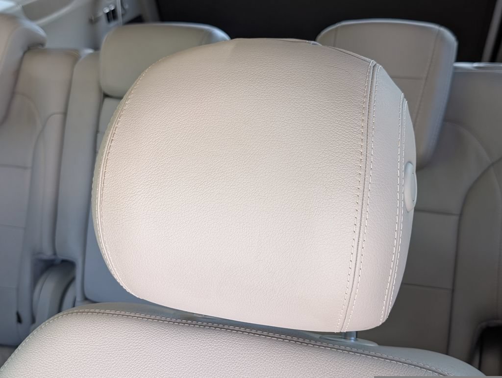 Used 2015 Mercedes-Benz GL 450 4MATIC image 16