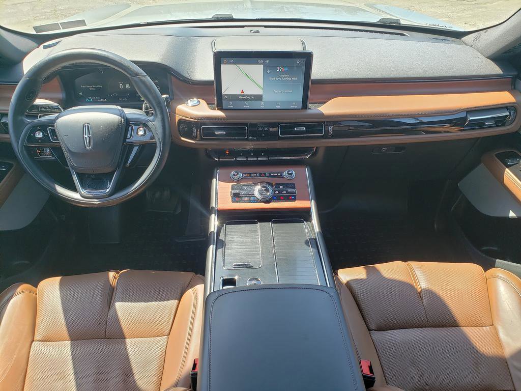 Used 2020 Lincoln Aviator Reserve w/ Equipment Group 202A AWD/4WD image 14