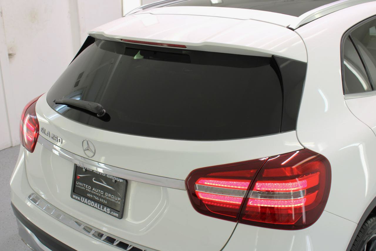Used 2020 Mercedes-Benz GLA 250 w/ Convenience Package image 19