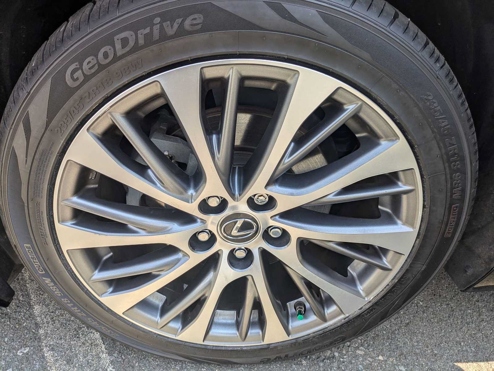Used 2019 Lexus ES 300h w/ Premium Package FWD image 26