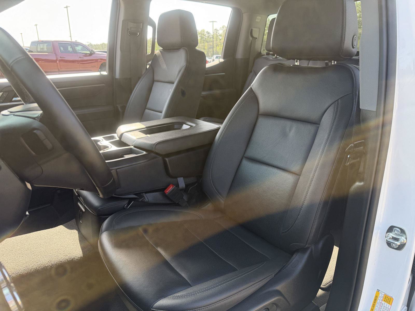 Used 2026 GMC Sierra 1500 SLT AWD/4WD image 16