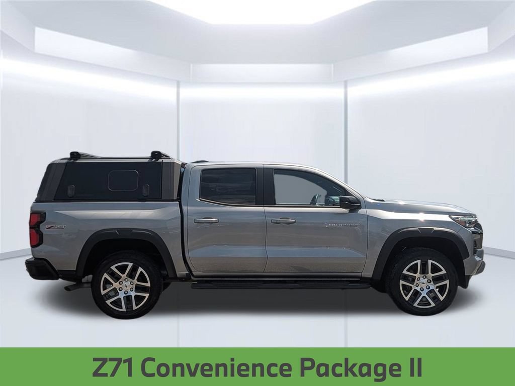 Used 2023 Chevrolet Colorado Z71 w/ Z71 Convenience Package 2 AWD/4WD image 8