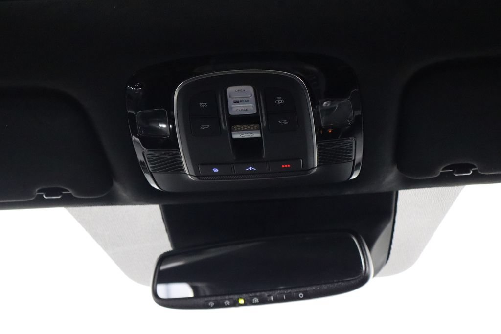 Used 2020 Hyundai Palisade Limited FWD image 27