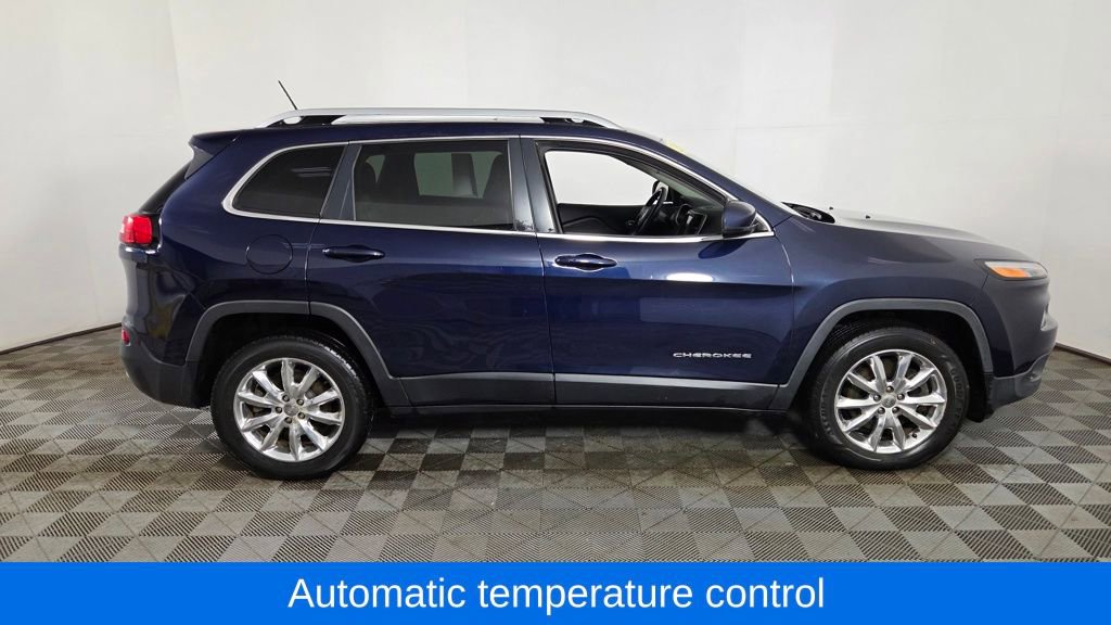 Used 2015 Jeep Cherokee Limited image 10
