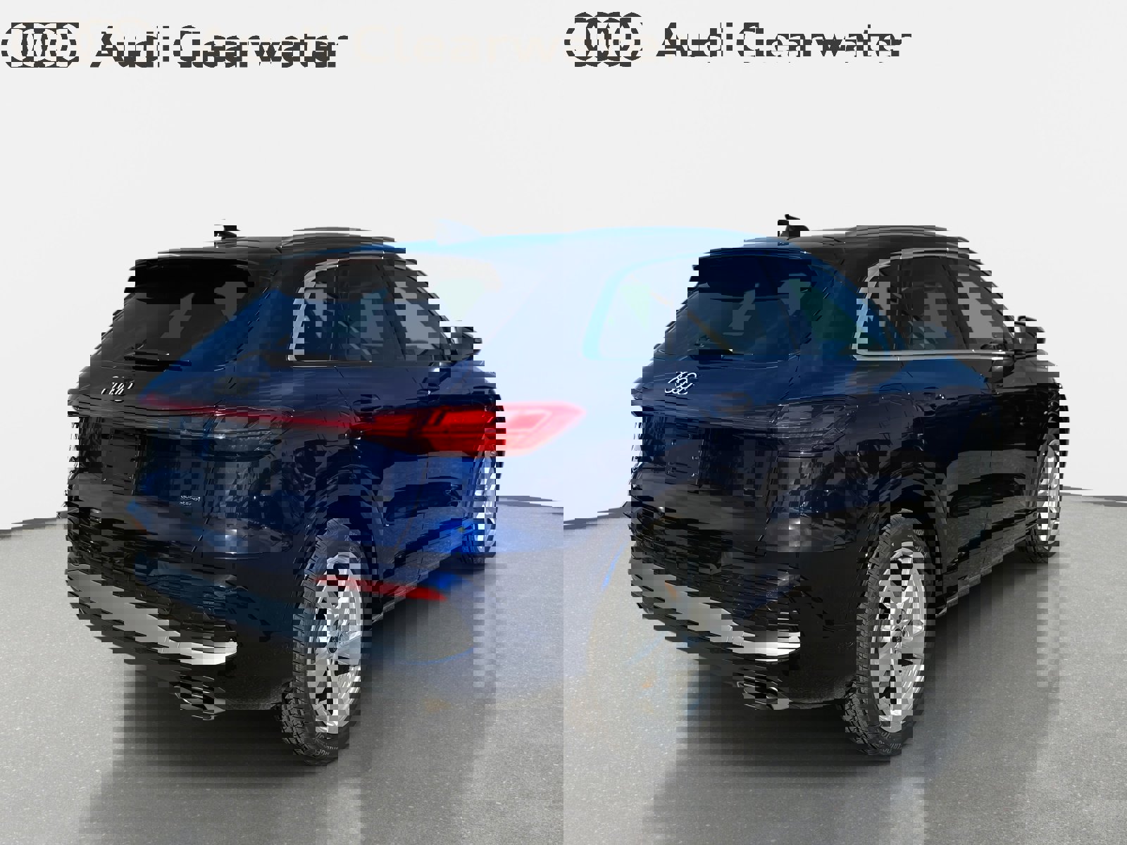 New 2025 Audi Q5 Prestige image 5