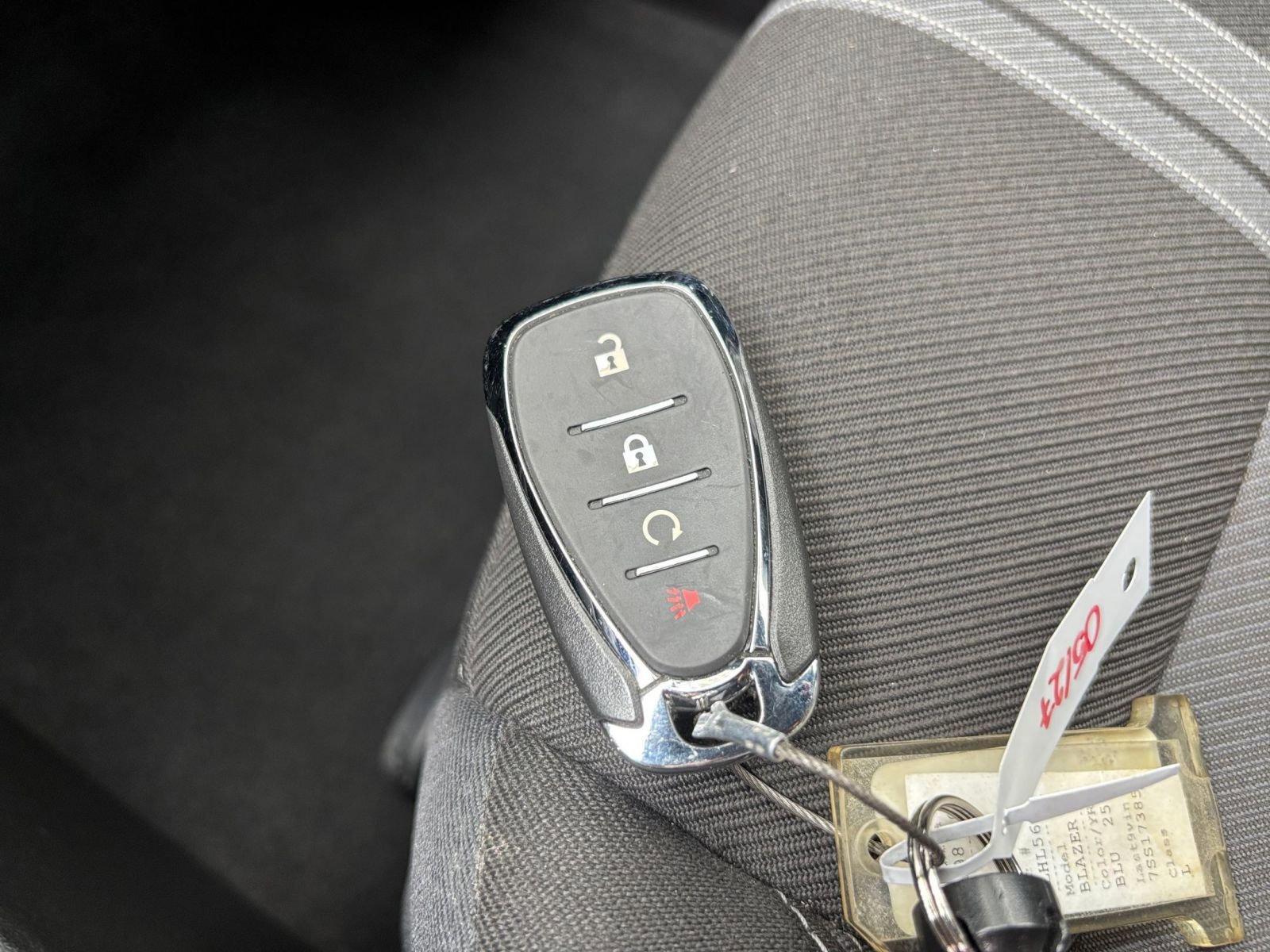 Used 2025 Chevrolet Blazer LT FWD image 21