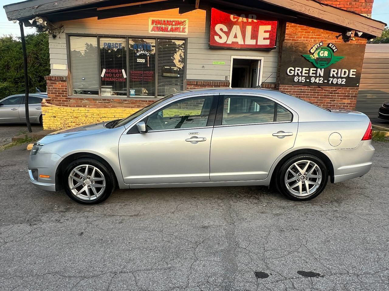Used 2011 Ford Fusion SEL FWD image 2