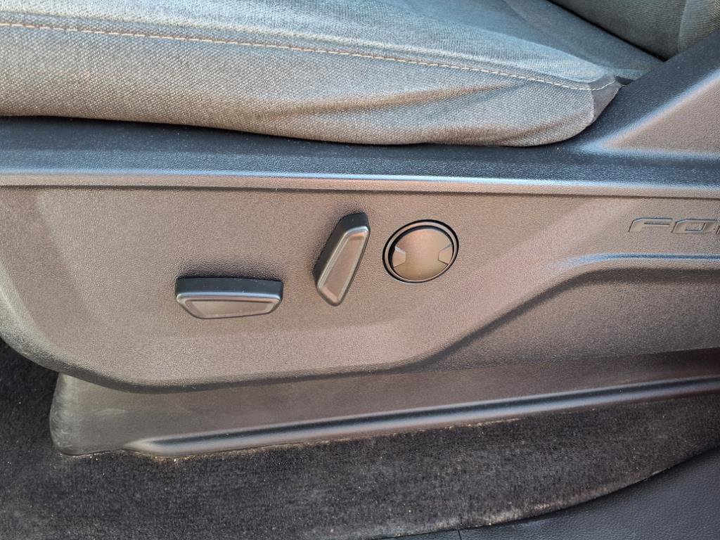 Certified 2022 Ford F150 XLT w/ Equipment Group 302A High image 5