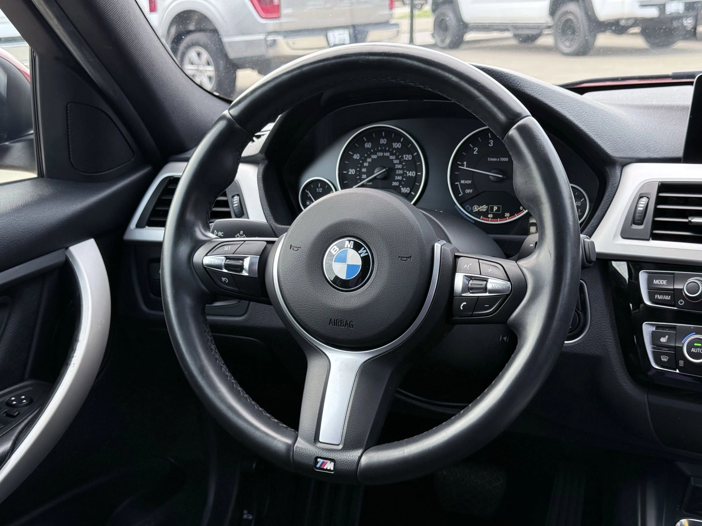 Used 2017 BMW 320i Sedan image 49