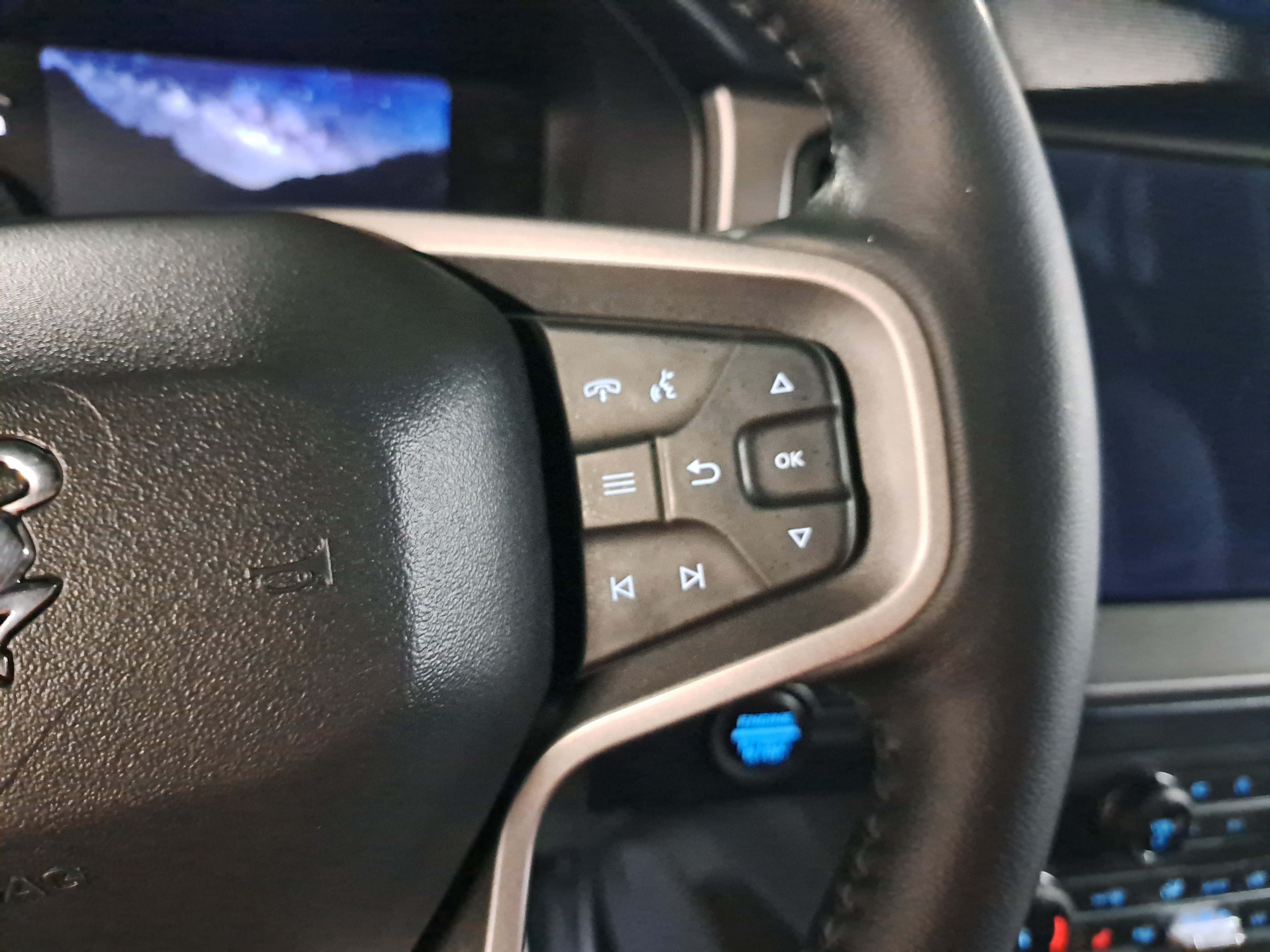 Used 2022 Ford Bronco Outer Banks AWD/4WD image 18