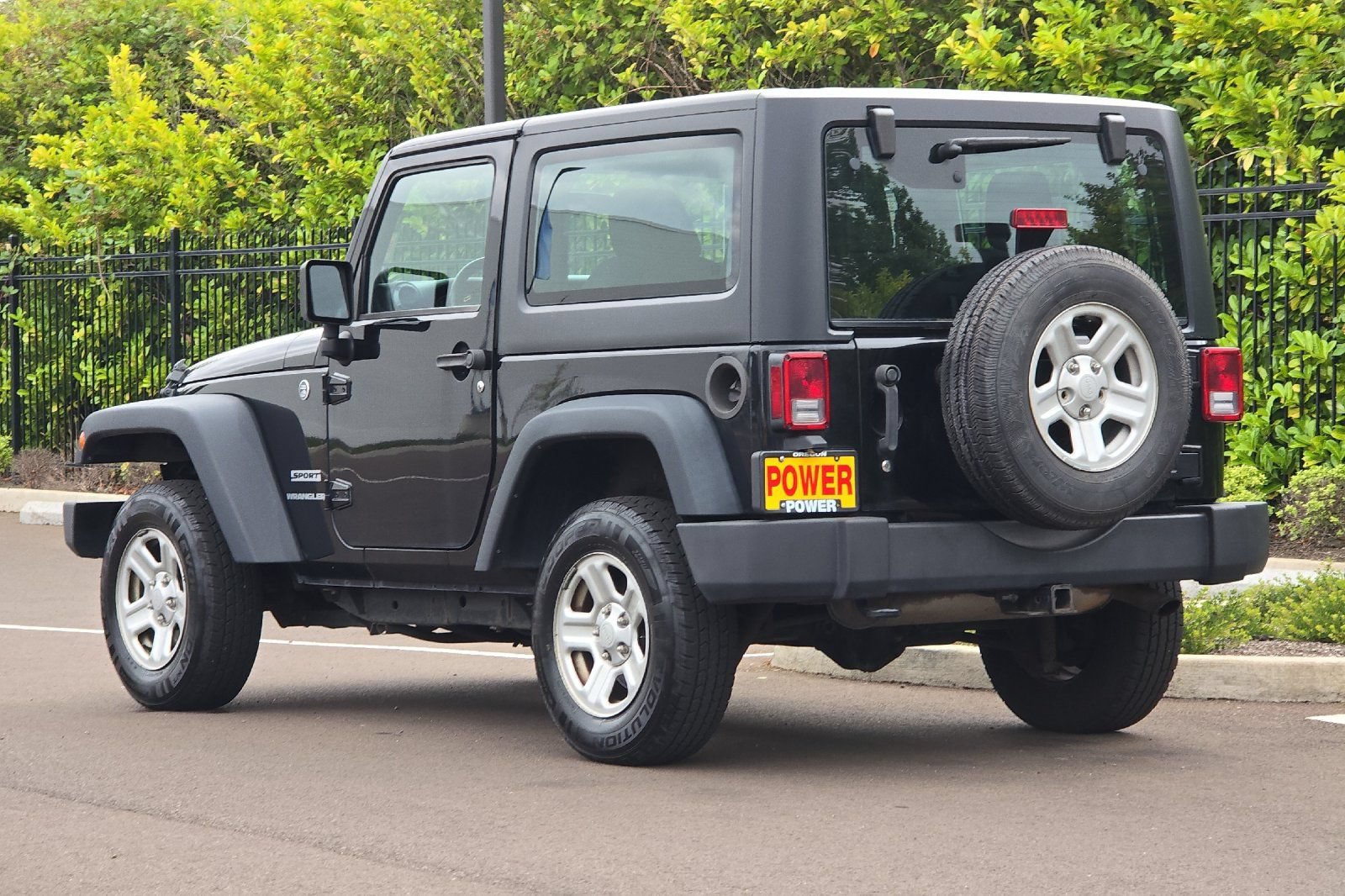 Used 2014 Jeep Wrangler Sport w/ Connectivity Group AWD/4WD image 6