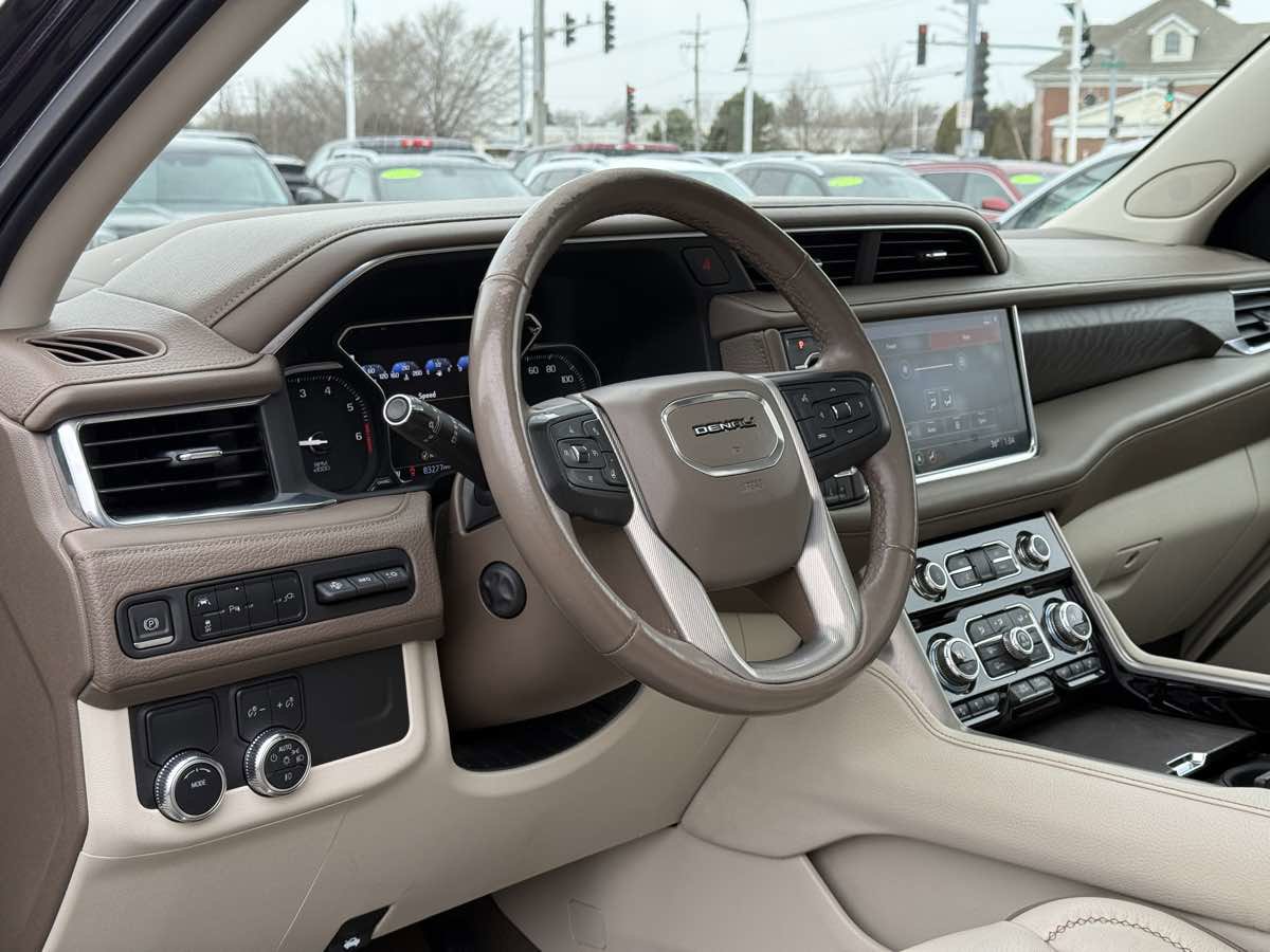 Used 2021 GMC Yukon XL Denali image 26
