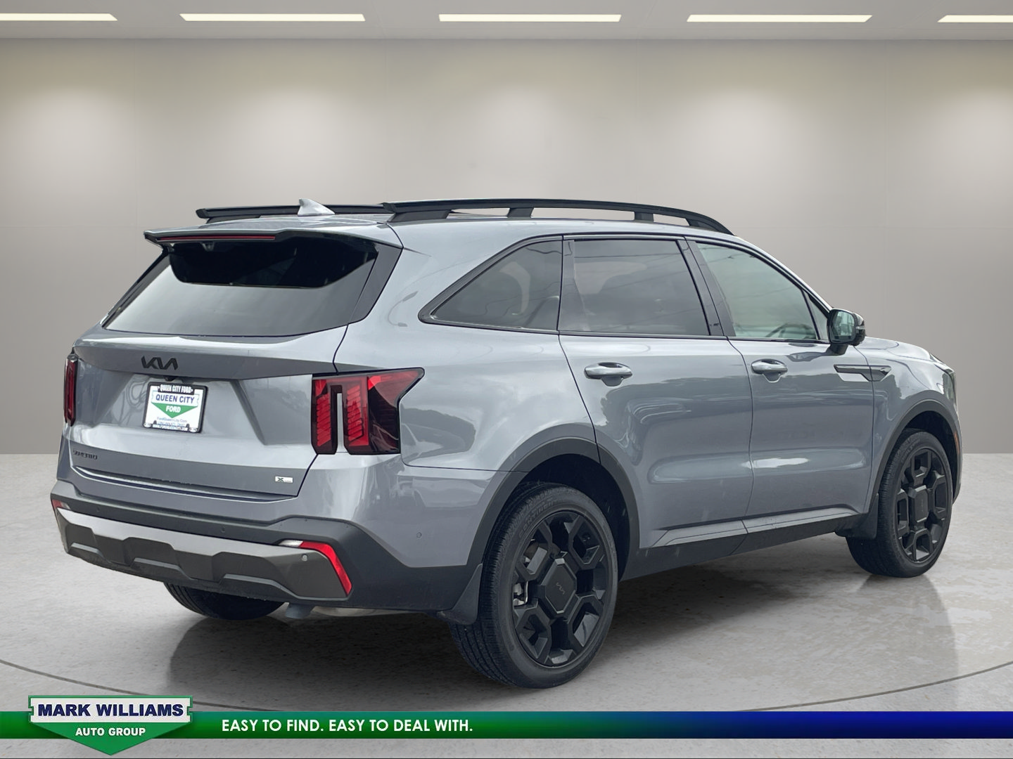 Used 2025 Kia Sorento SX Prestige w/ Olive Brown Leather Package AWD/4WD image 4