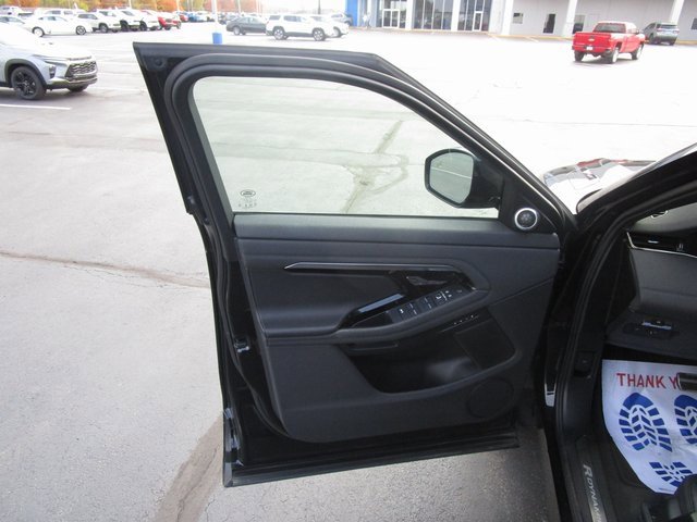 Used 2021 Land Rover Range Rover Evoque R-Dynamic SE image 18