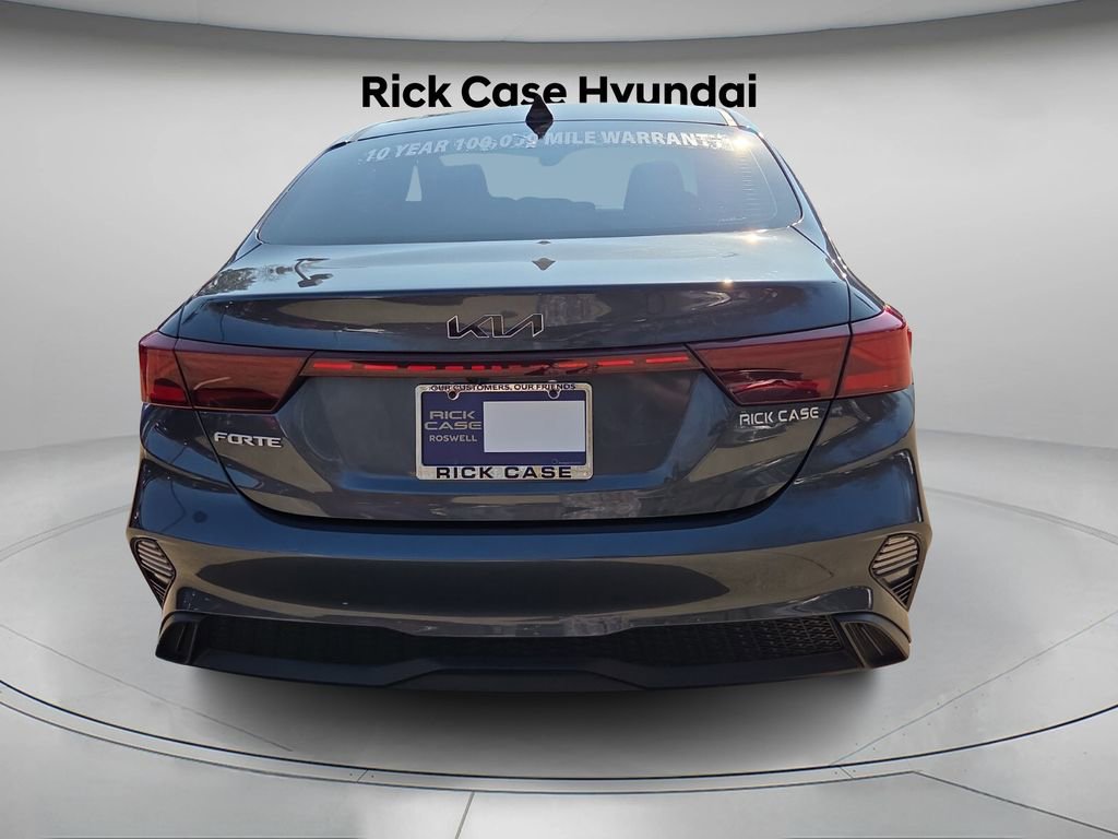 Used 2023 Kia Forte LXS image 6