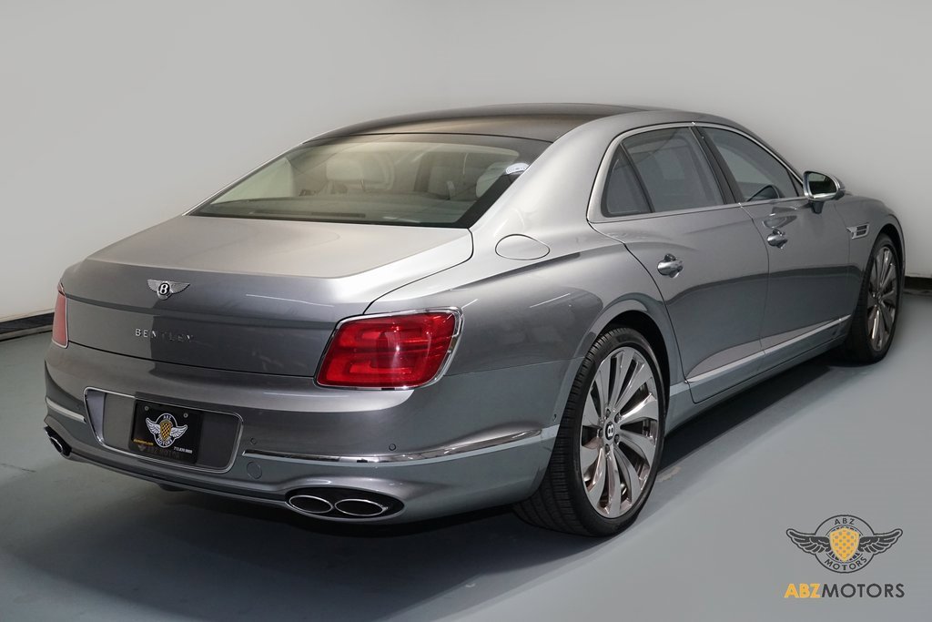 Used 2021 Bentley Flying Spur V8 image 6