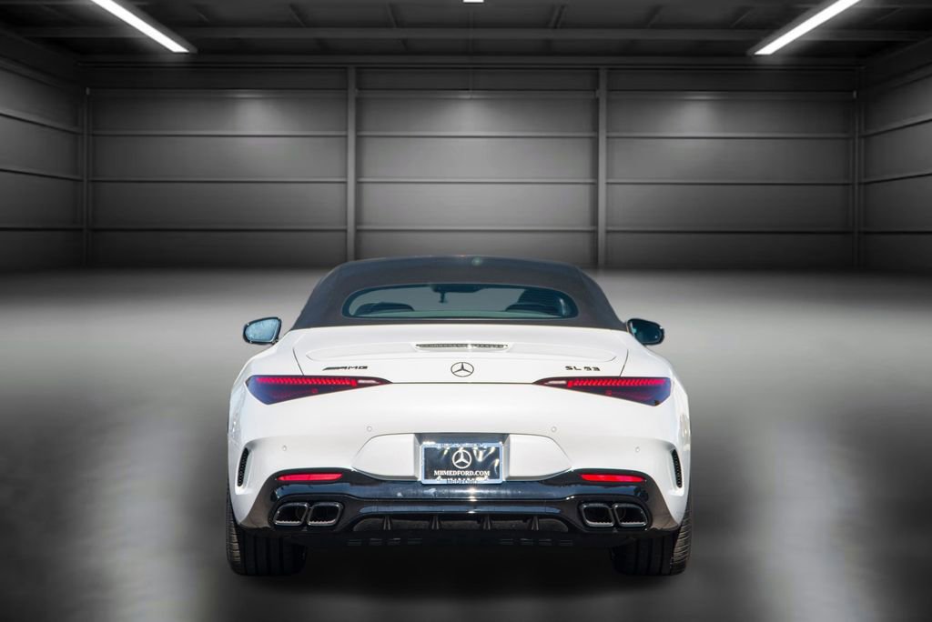 New 2026 Mercedes-Benz SL 63 AMG 4MATIC image 4