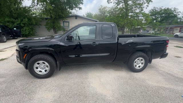 Used 2022 Nissan Frontier S w/ Technology Package RWD image 5