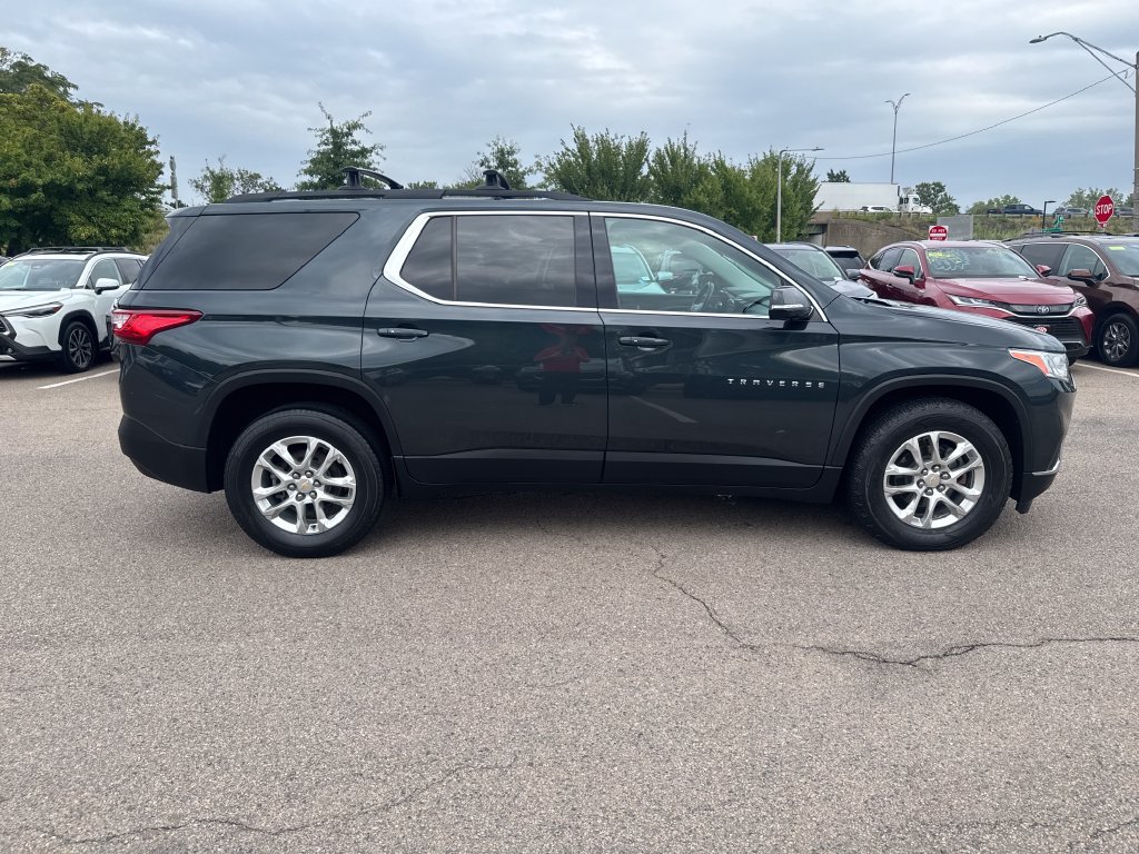 Used 2020 Chevrolet Traverse LT AWD/4WD image 10