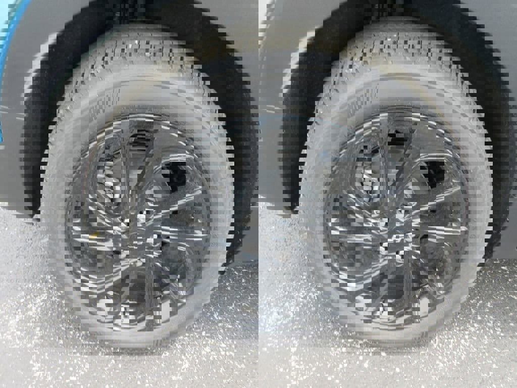 New 2027 Chevrolet Bolt RS FWD image 9