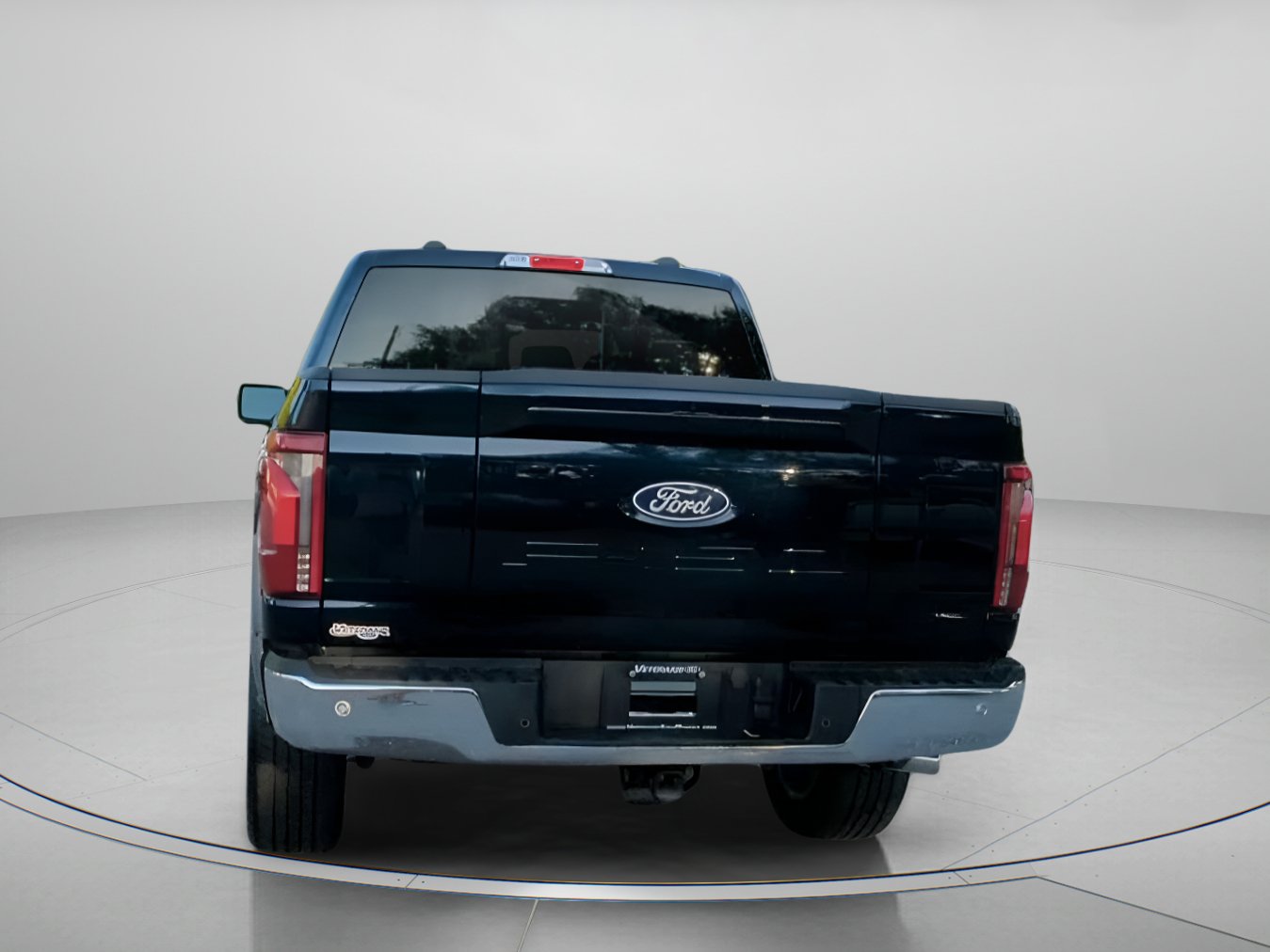 Certified 2025 Ford F150 Lariat w/ Equipment Group 501A Mid AWD/4WD image 23